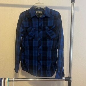 Medium men’s Rerun black and blue button down flannel